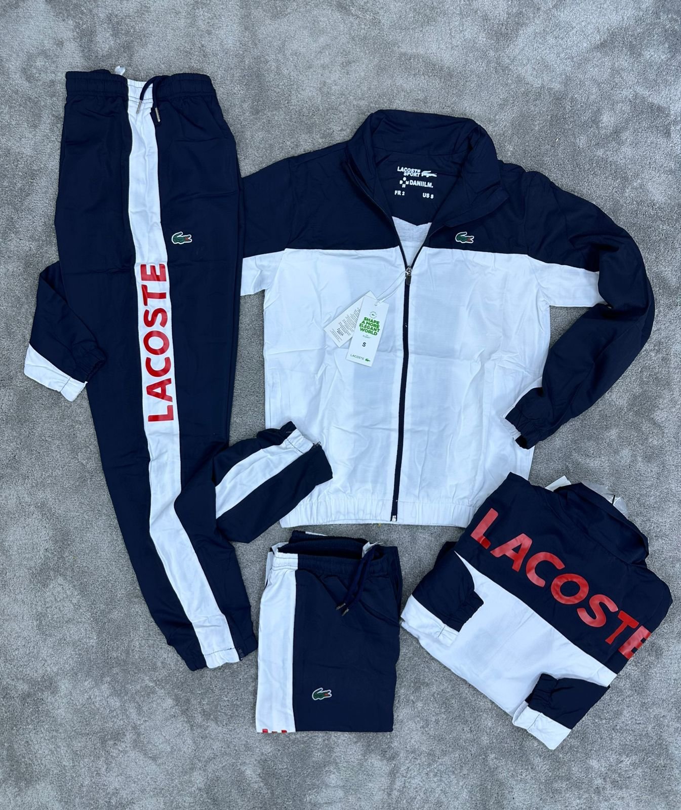 CHANDAL LACOSTE – S, M