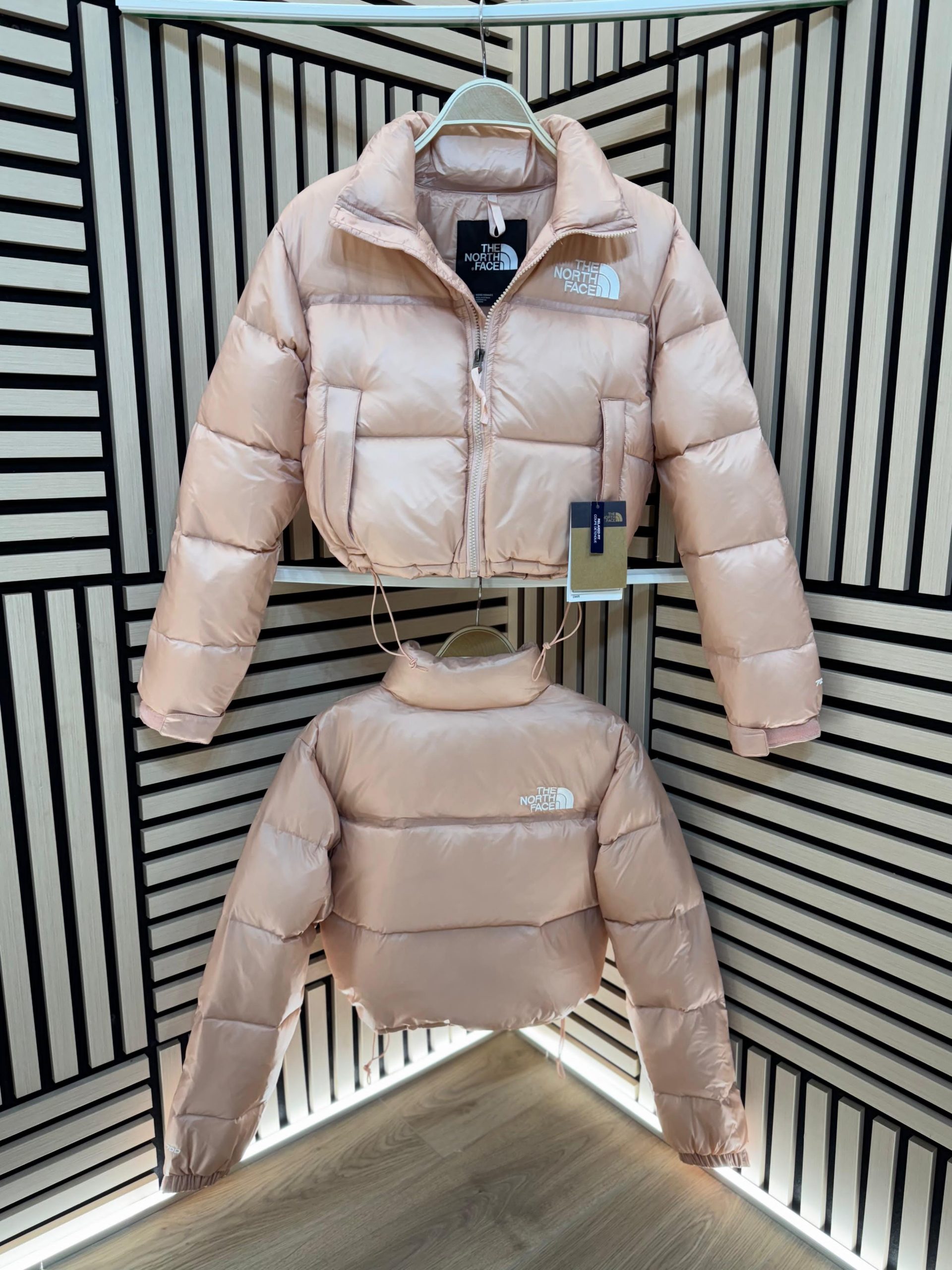 CHAQUETA THE NORTH FACE – M, L