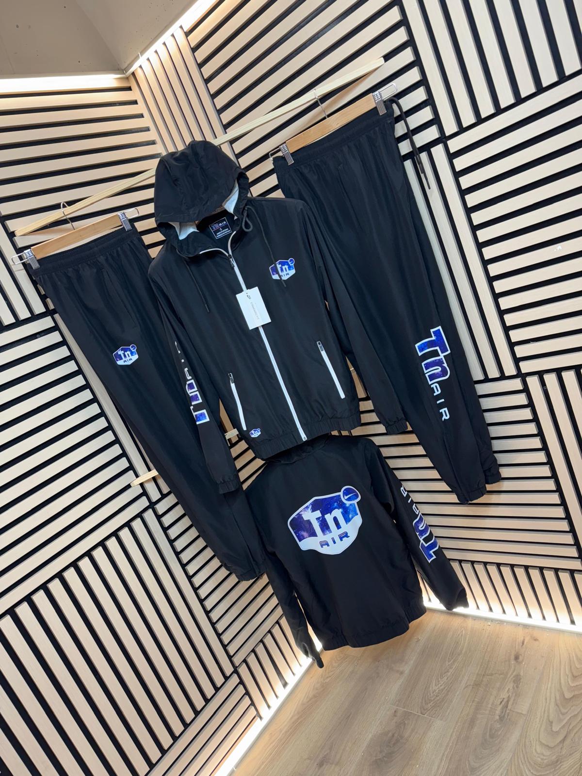 CHANDAL NIKE TN – S, M, L, XL