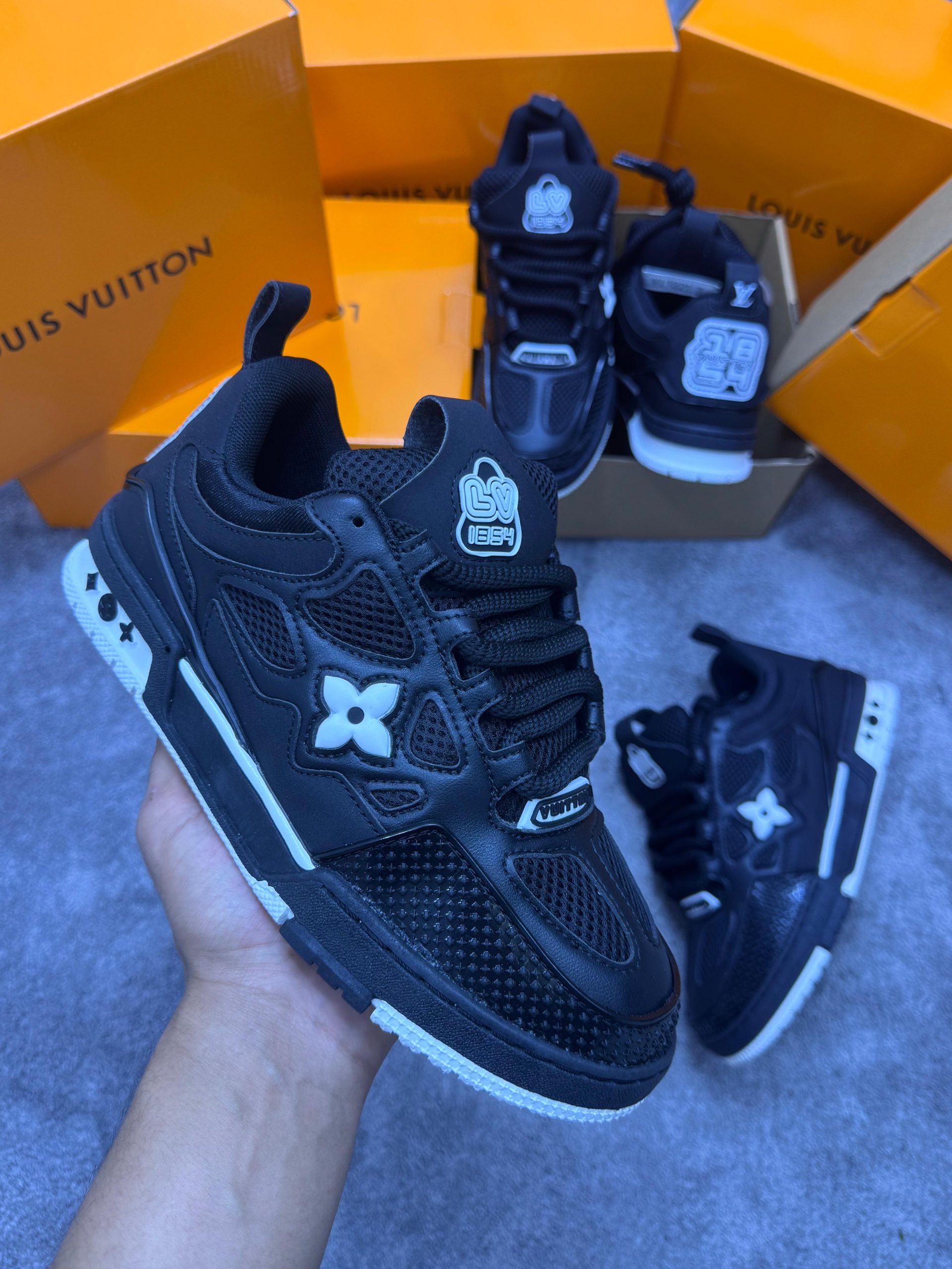 ZAPATILLA LOUIS VUITTON SKATE – 42, 43, 44, 45