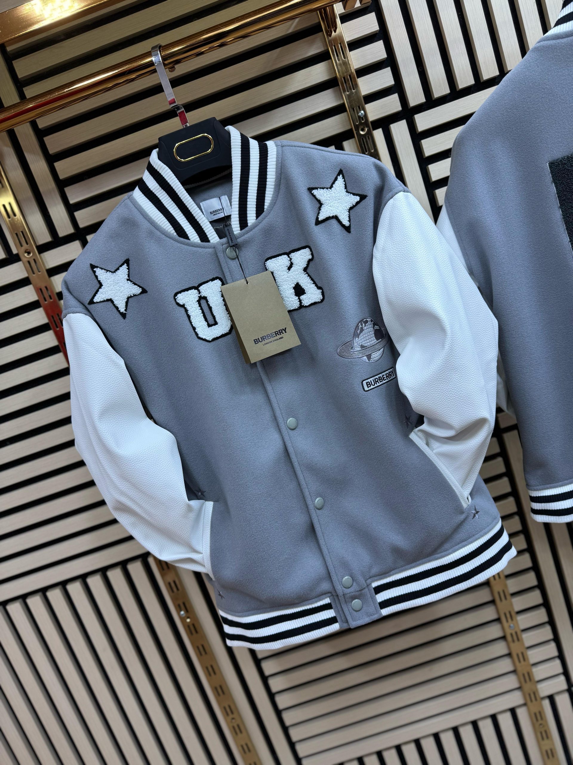 CHAQUETA BURBERRY – M, L, XL