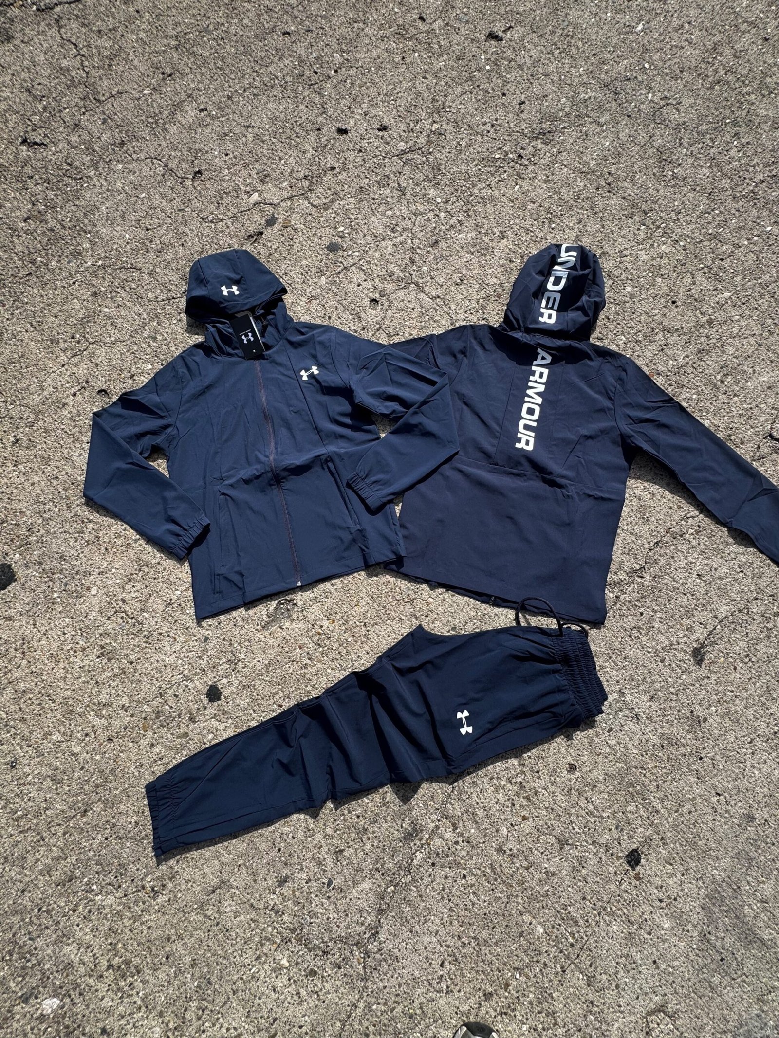 CHANDAL UNDER ARMOUR- S ,M ,L ,XL