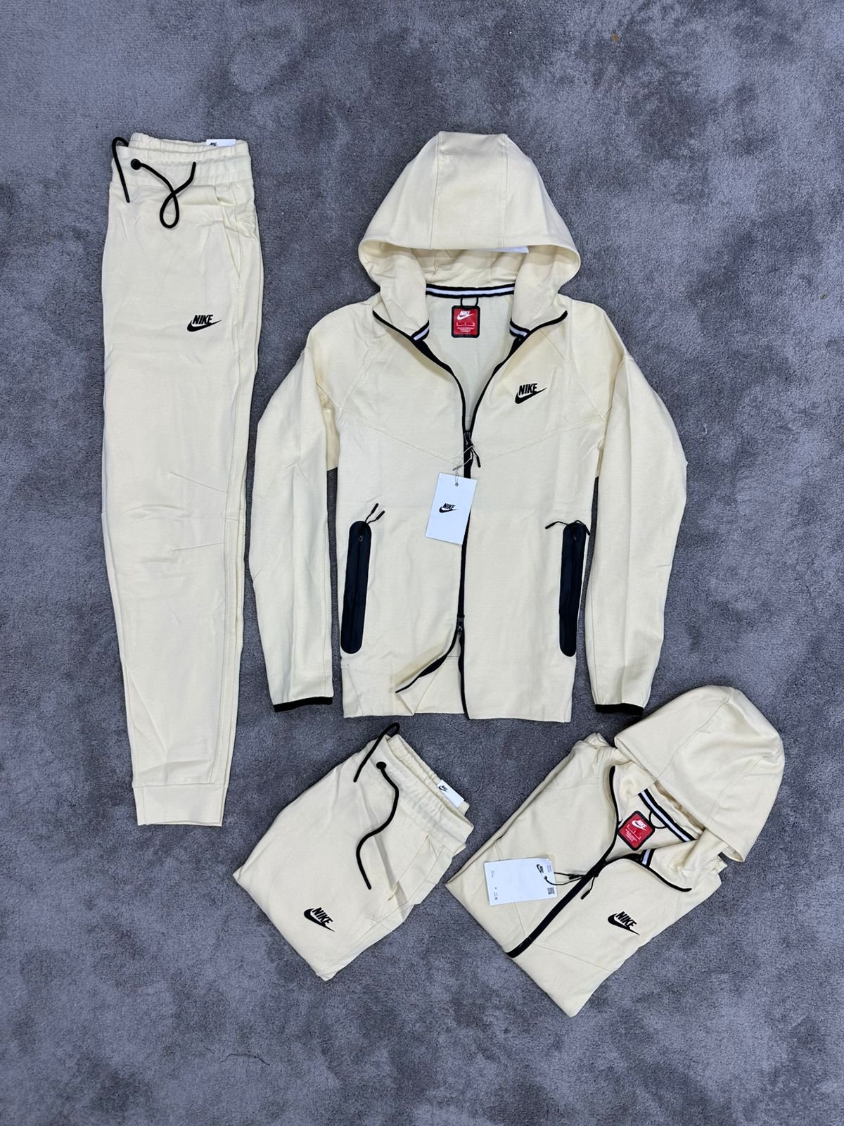 NIKE TECH x CR7 – S, M, L, XL