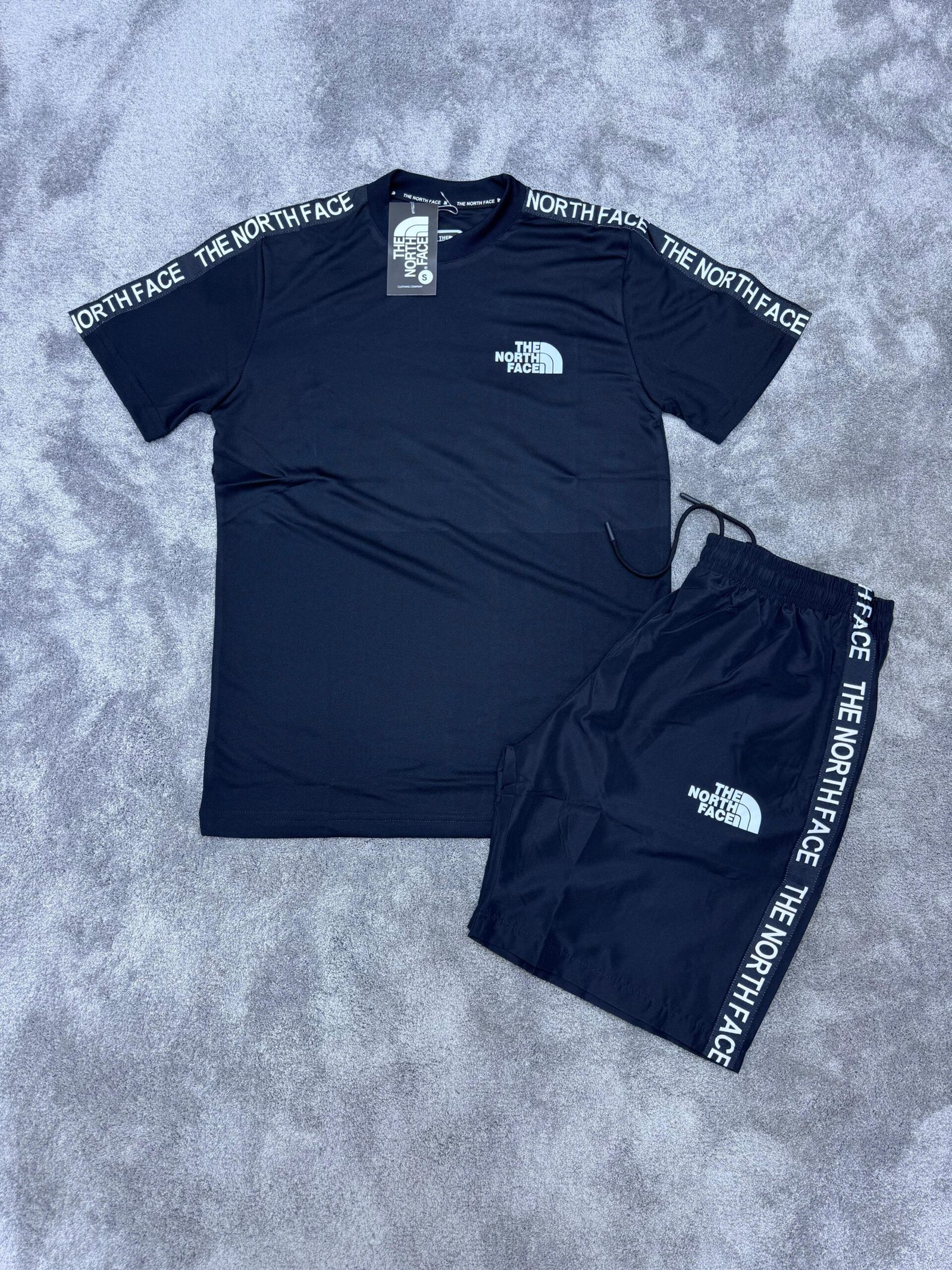 CONJUNTO THE NORTH FACE – S, M, XL