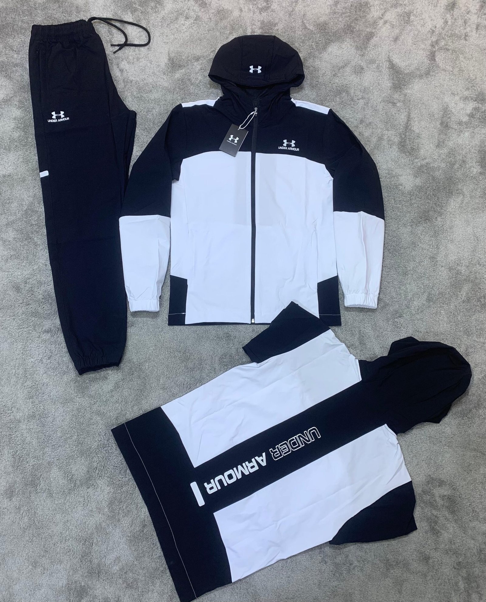 CHANDAL UNDER ARMOUR – S, M, L, XL